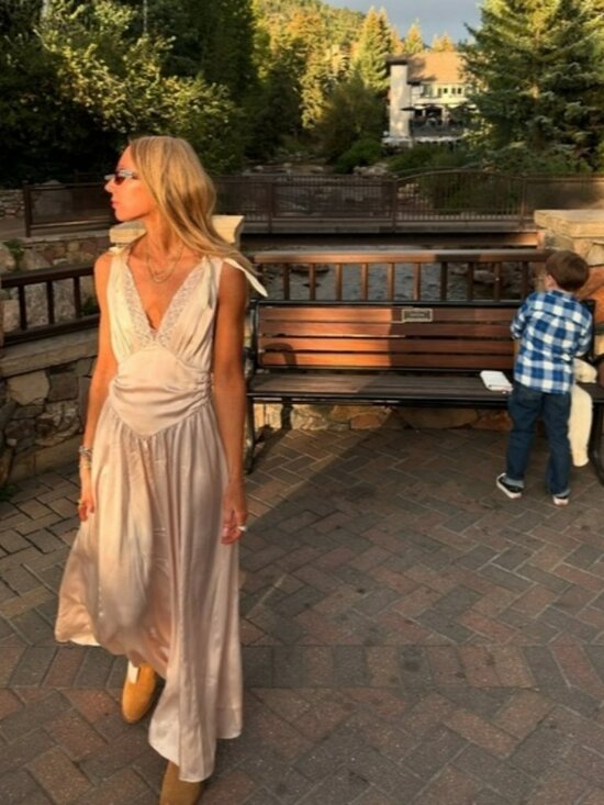 Helsa The Silk Celeste Dress - Picture 6 of 16